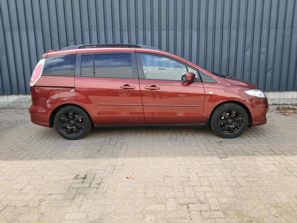 Mazda 5