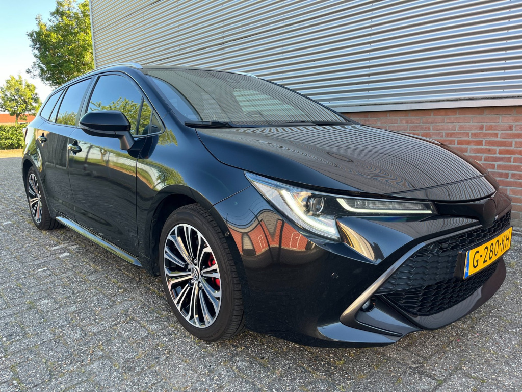 Toyota Corolla Touring Sports
