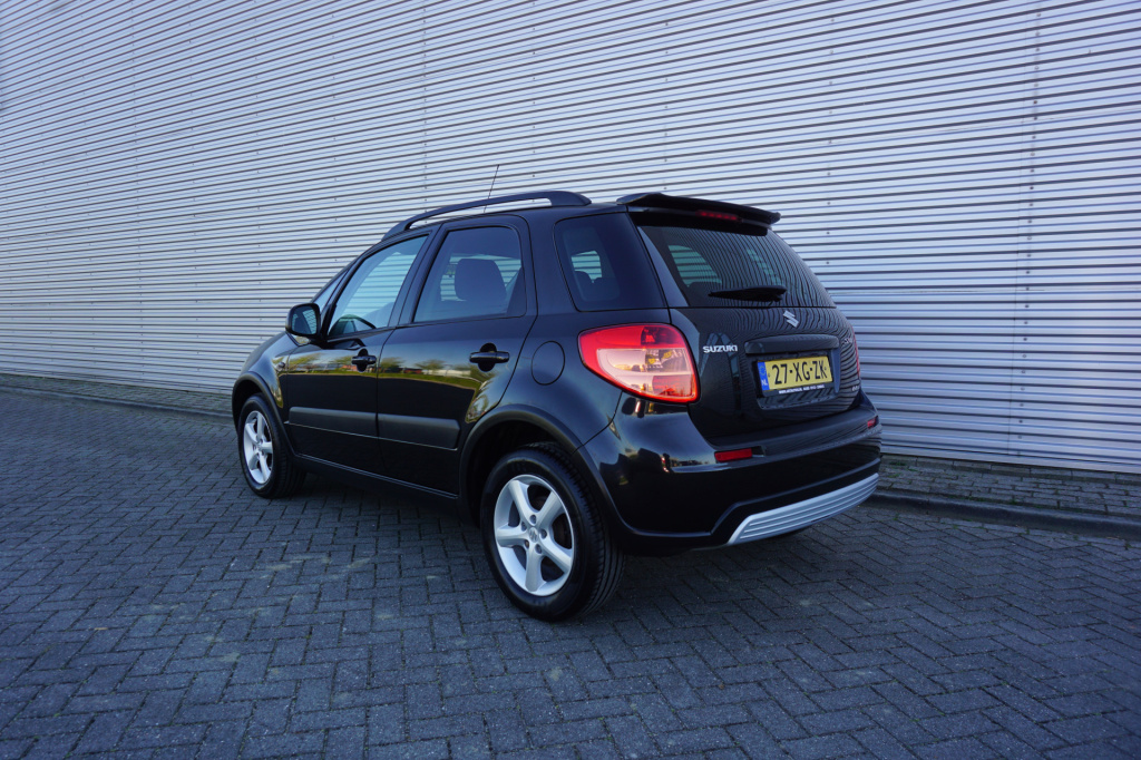 Suzuki Sx4