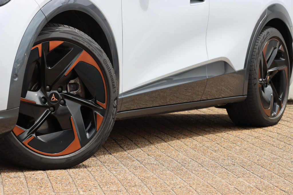 Cupra Tavascan