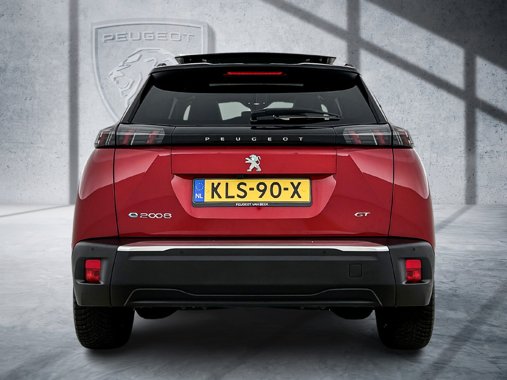 Peugeot E-2008