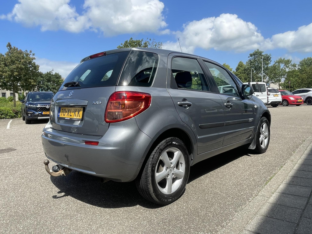 Suzuki Sx4