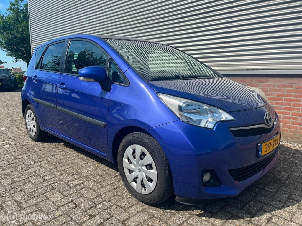 Toyota Verso-s