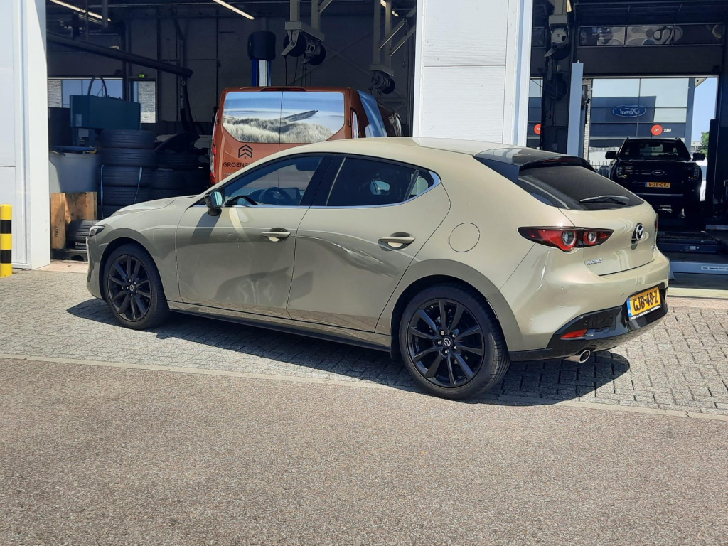 Mazda 3