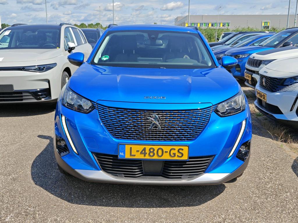 Peugeot E-2008