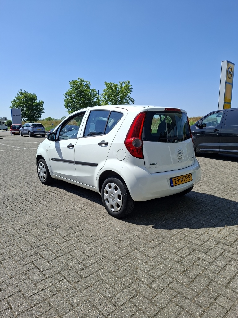 Opel Agila