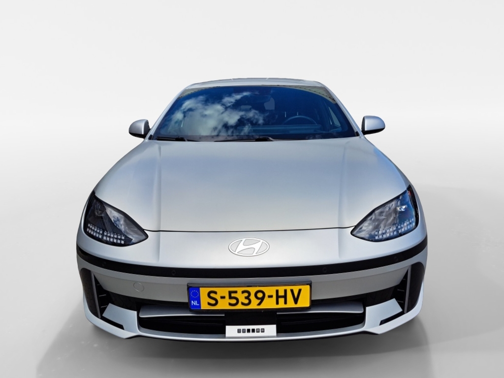 Hyundai Ioniq 6