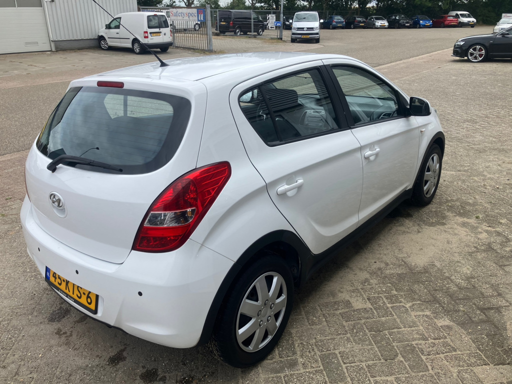 Hyundai I 20