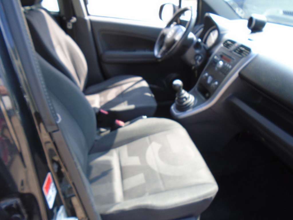 Opel Agila