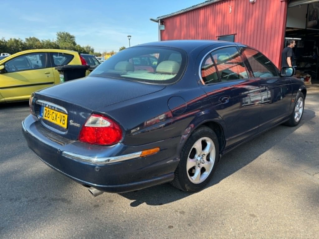 Jaguar S-Type