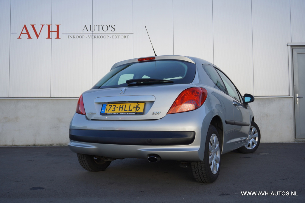 Peugeot 207