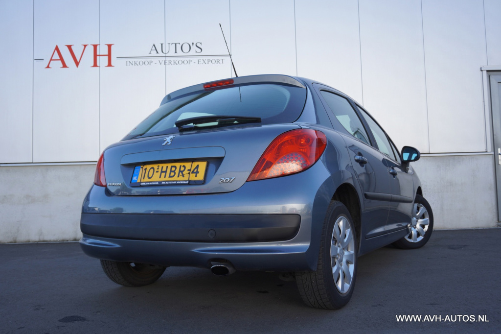 Peugeot 207