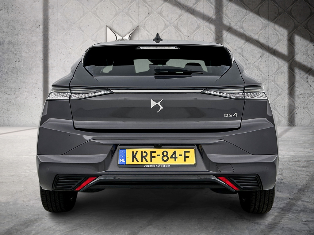 Ds Ds 4