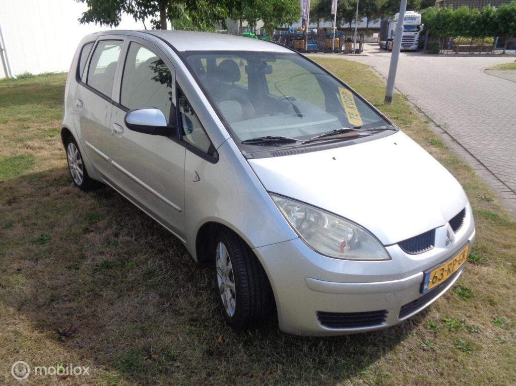 Mitsubishi Colt