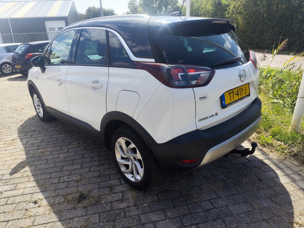 Opel Crossland X