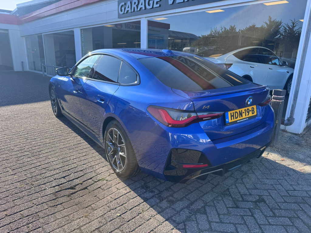 BMW I4