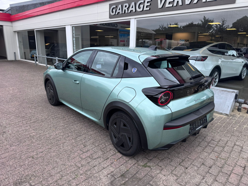 Lancia Y(psilon)