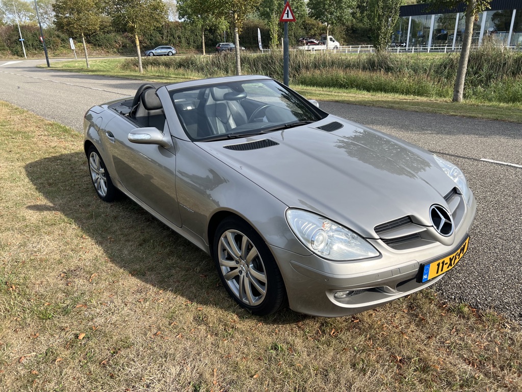 Mercedes-Benz SLK
