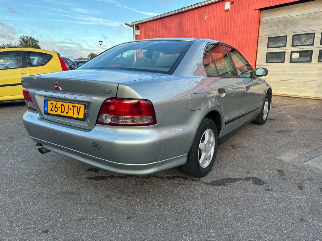 Mitsubishi Galant