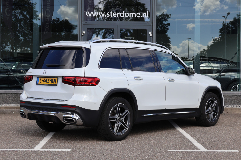 Mercedes-Benz Glb