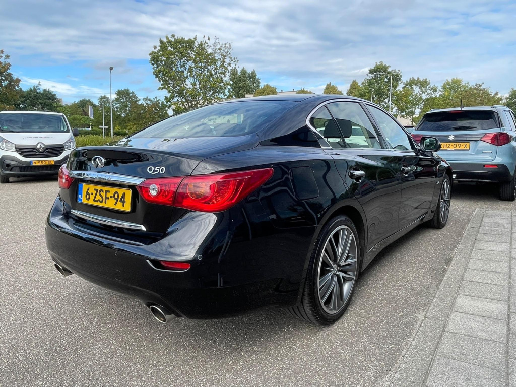 Infiniti Q50