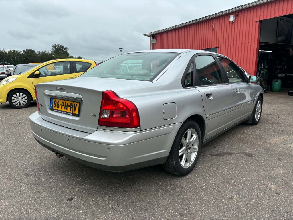 Volvo S80