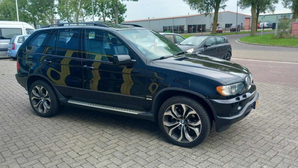 BMW X5
