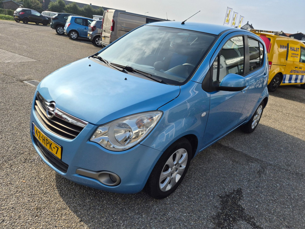 Opel Agila