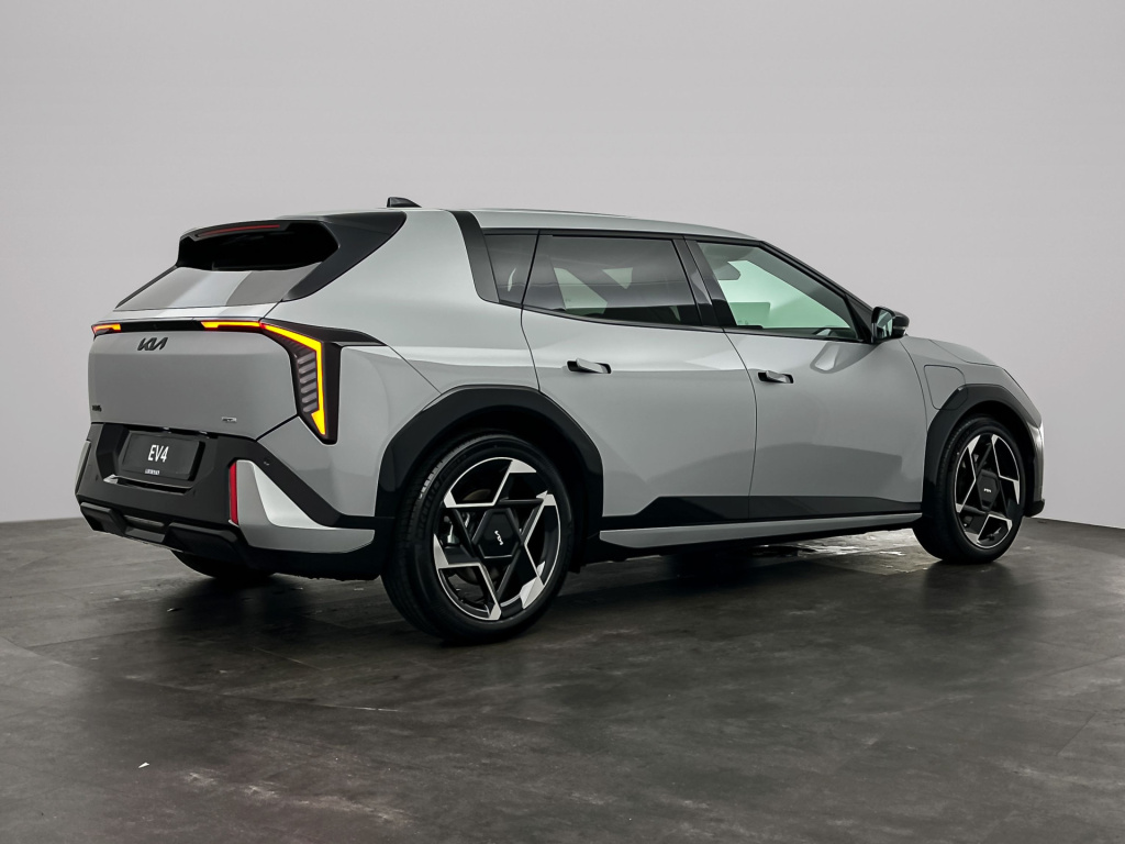 Kia Ev4