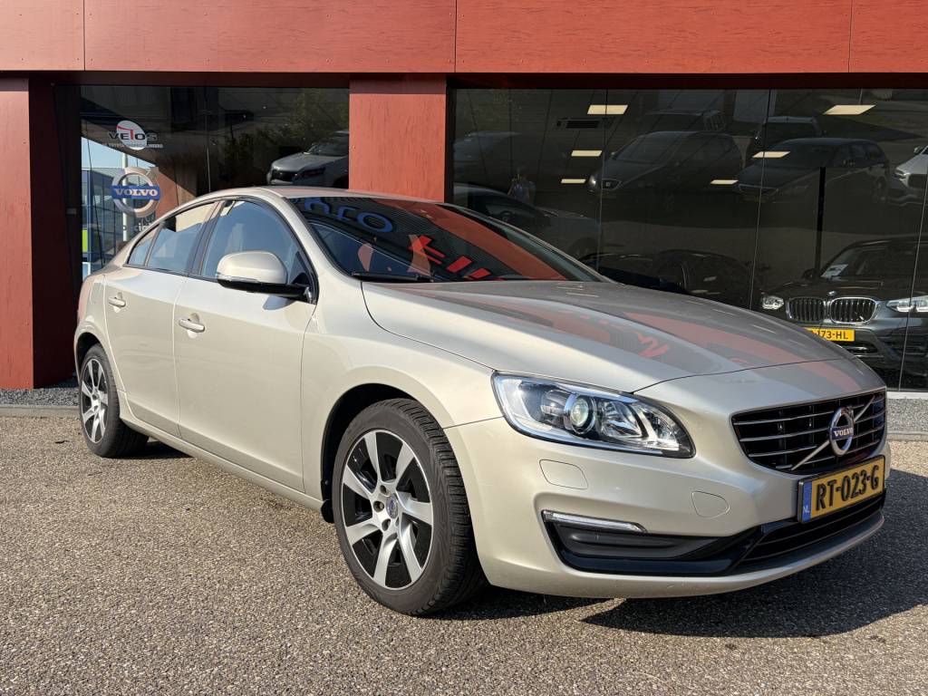 Volvo S60