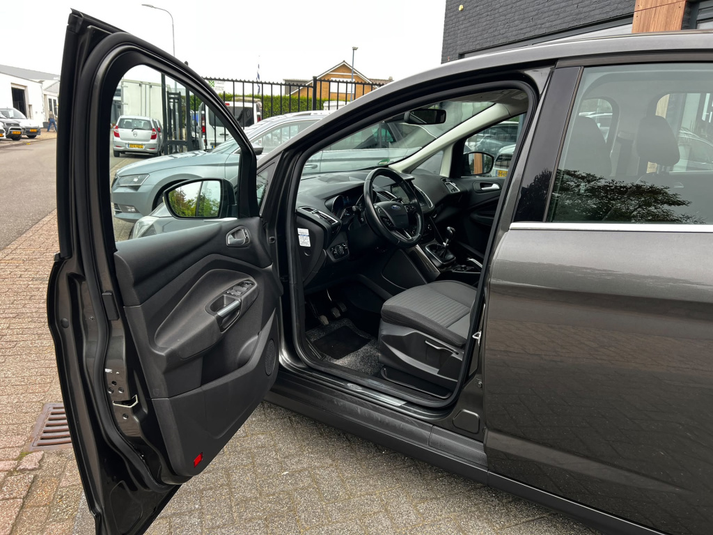 Ford C-max
