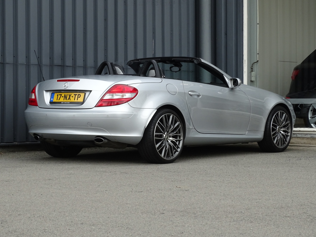 Mercedes-Benz SLK
