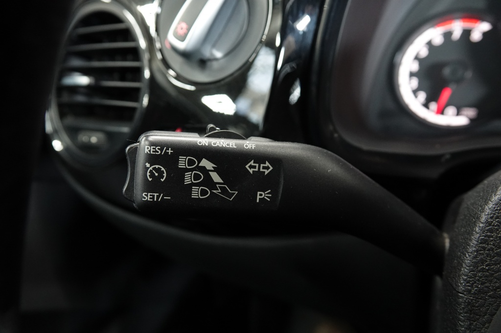 Volkswagen New Beetle