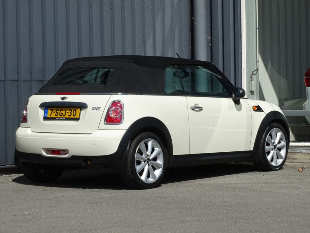 Mini One Cabrio