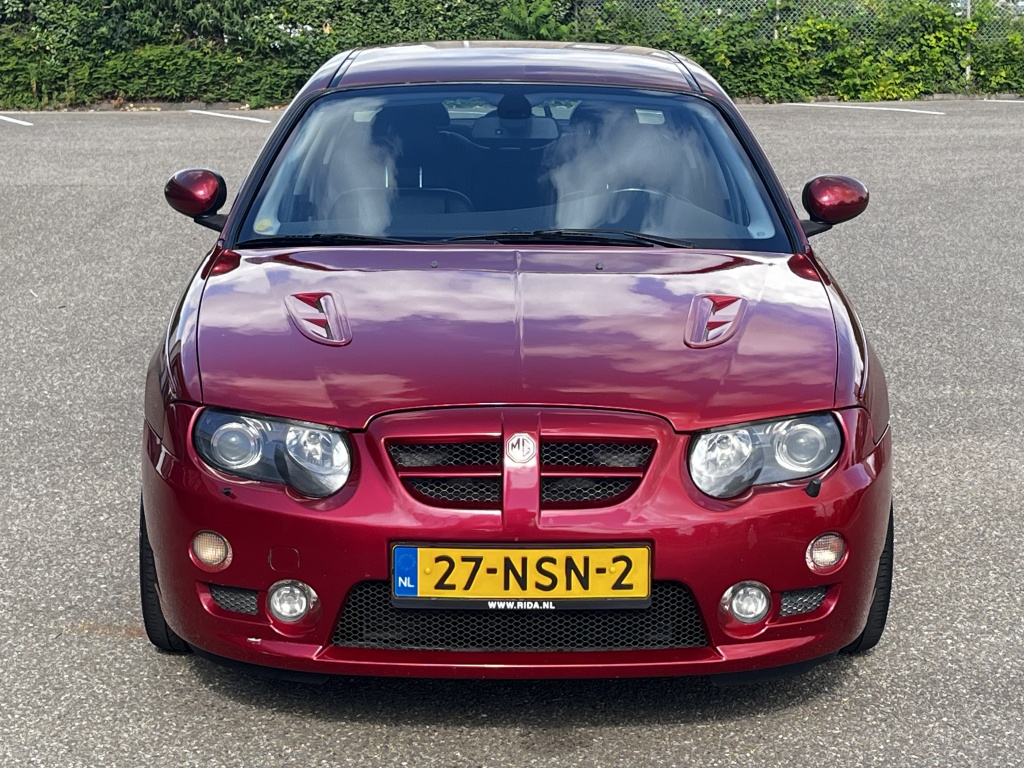 MG ZT