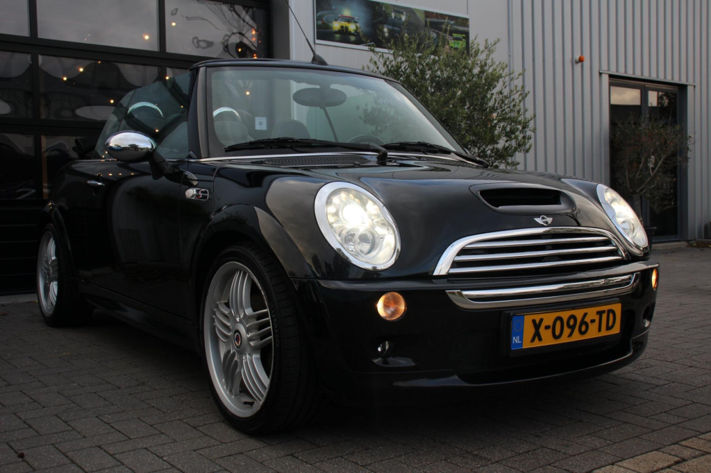 Mini Cabrio