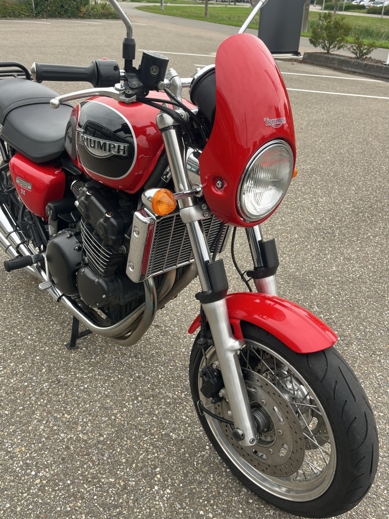 Triumph Thunderbird