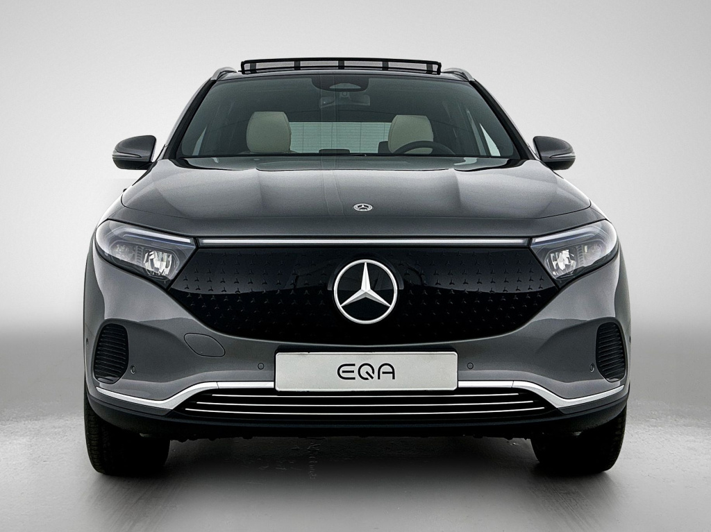 Mercedes-Benz Eqa