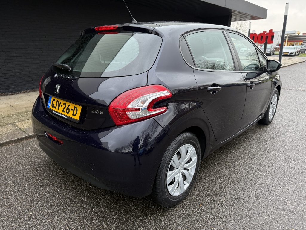 Peugeot 208