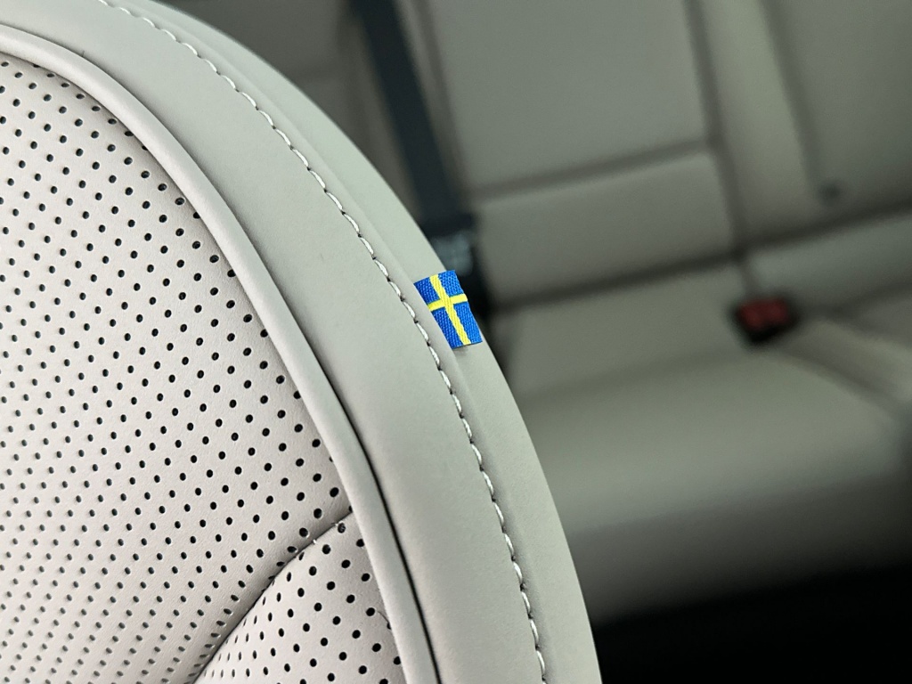 Volvo Es90