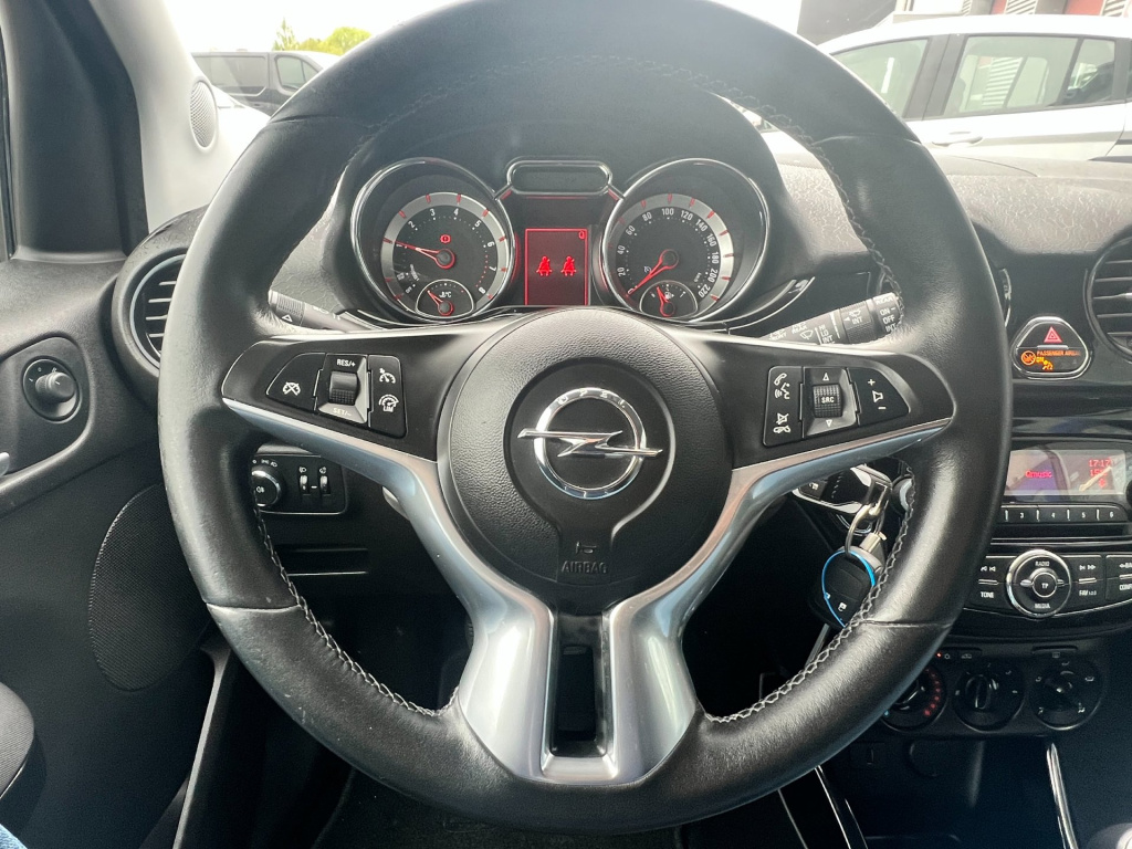 Opel Adam