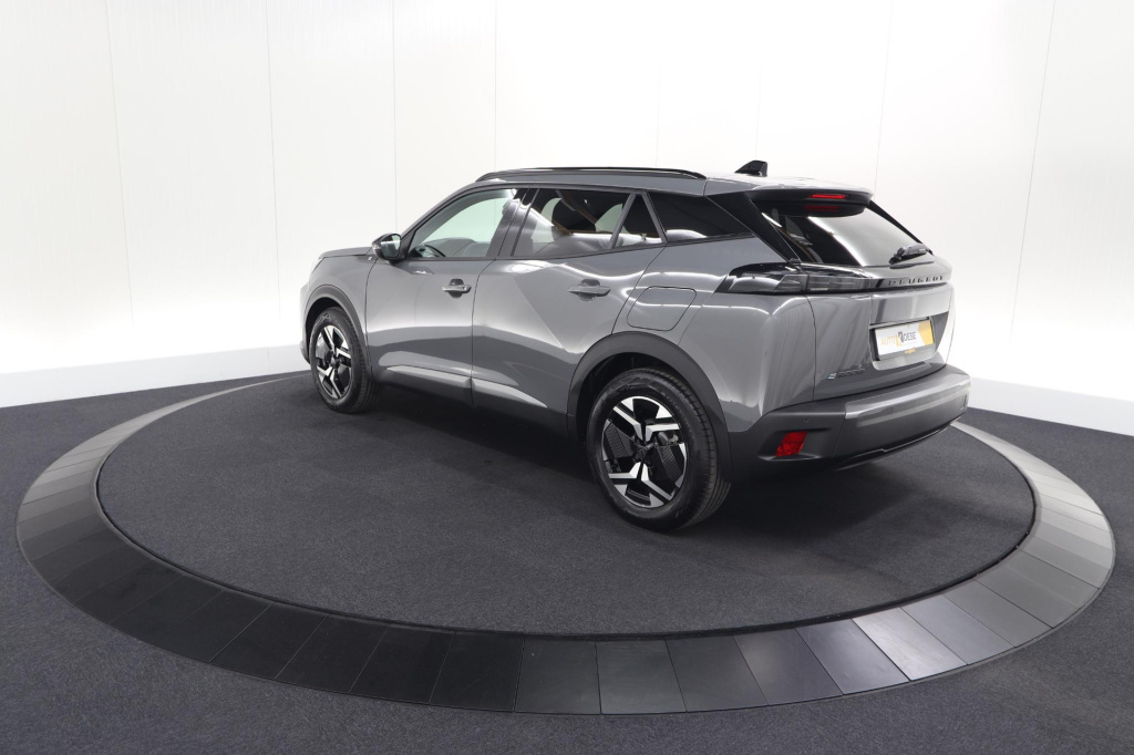 Peugeot E-2008