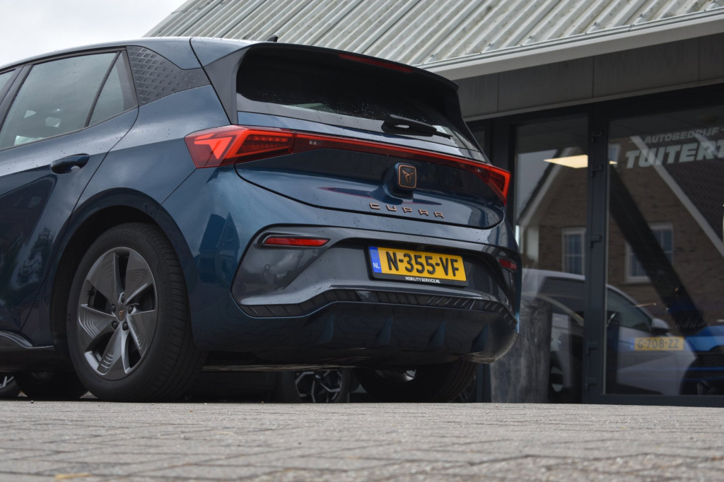 Cupra Born