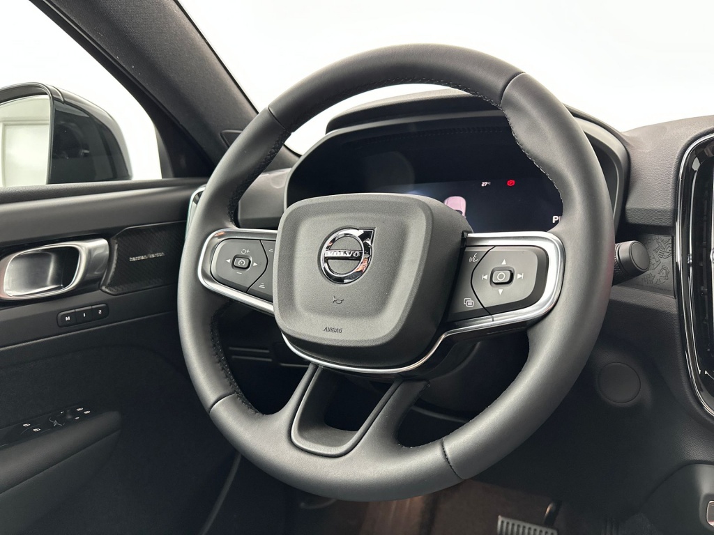 Volvo Ec40