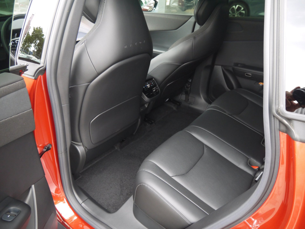 Mazda Cx-6e