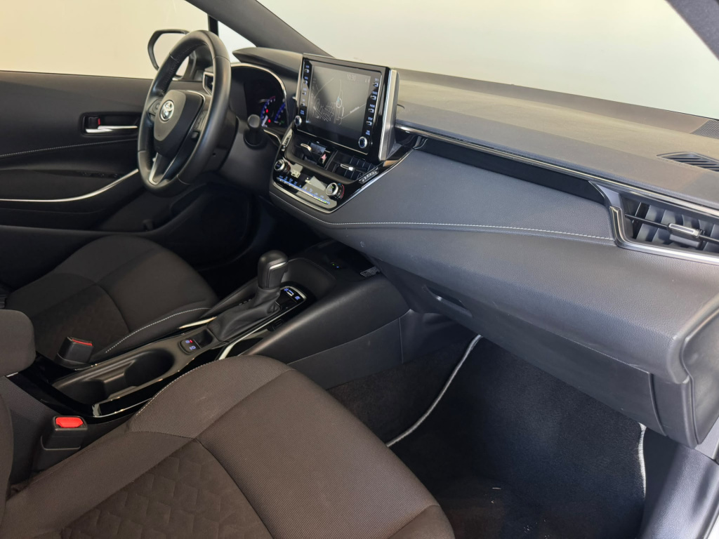 Toyota Corolla Touring Sports