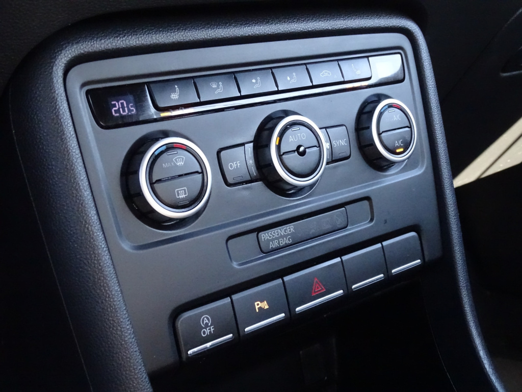 Volkswagen New Beetle