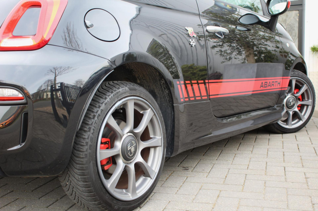 Abarth 595