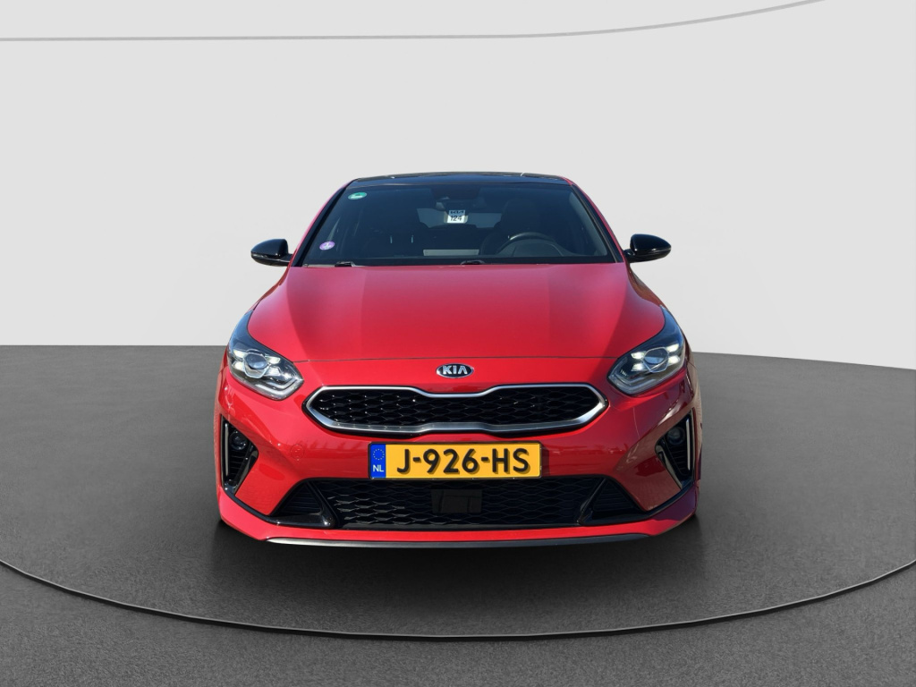 Kia Proceed