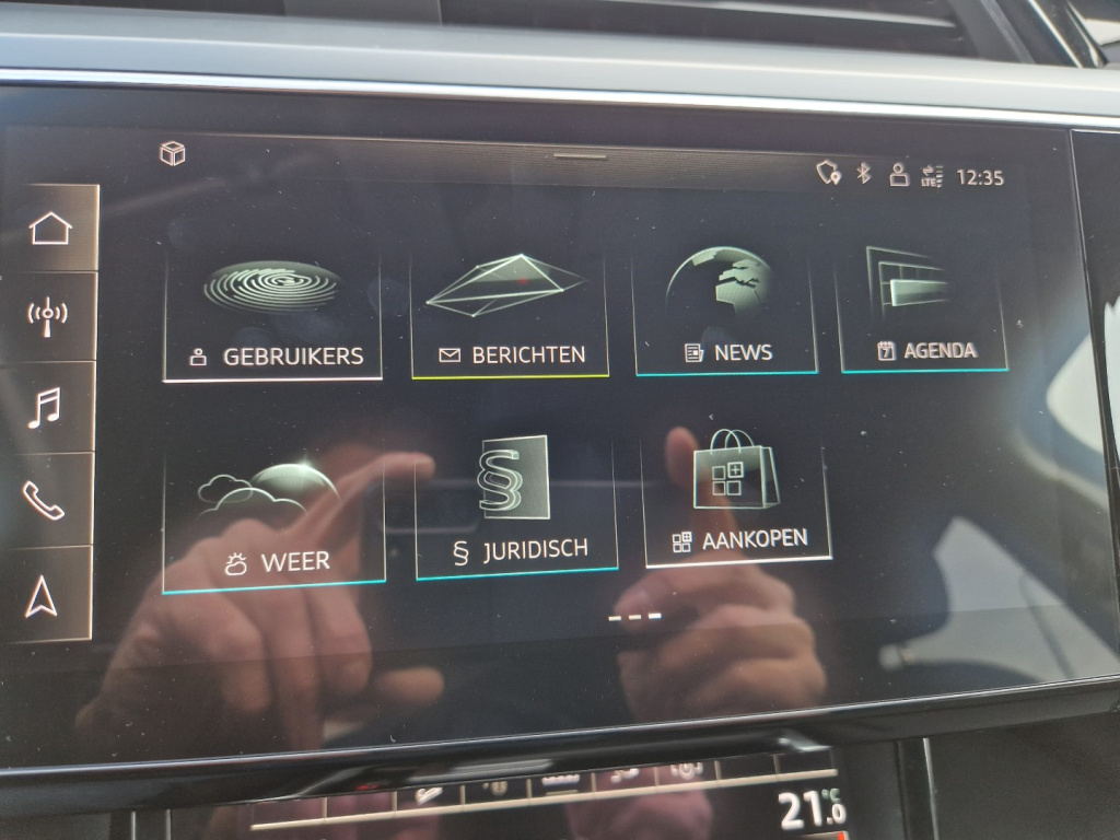Audi E-tron